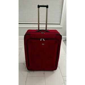 Victorinox NXT 28” Roller Suitcase Luggage Red